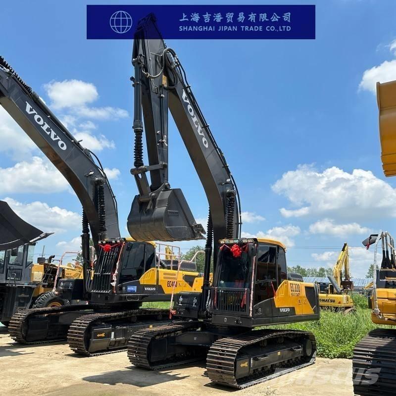Volvo EC 220 Crawler excavators