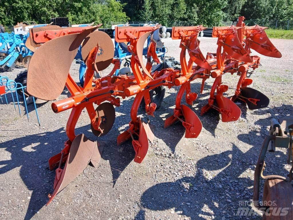Kuhn Vari-Master 123 Reversible ploughs