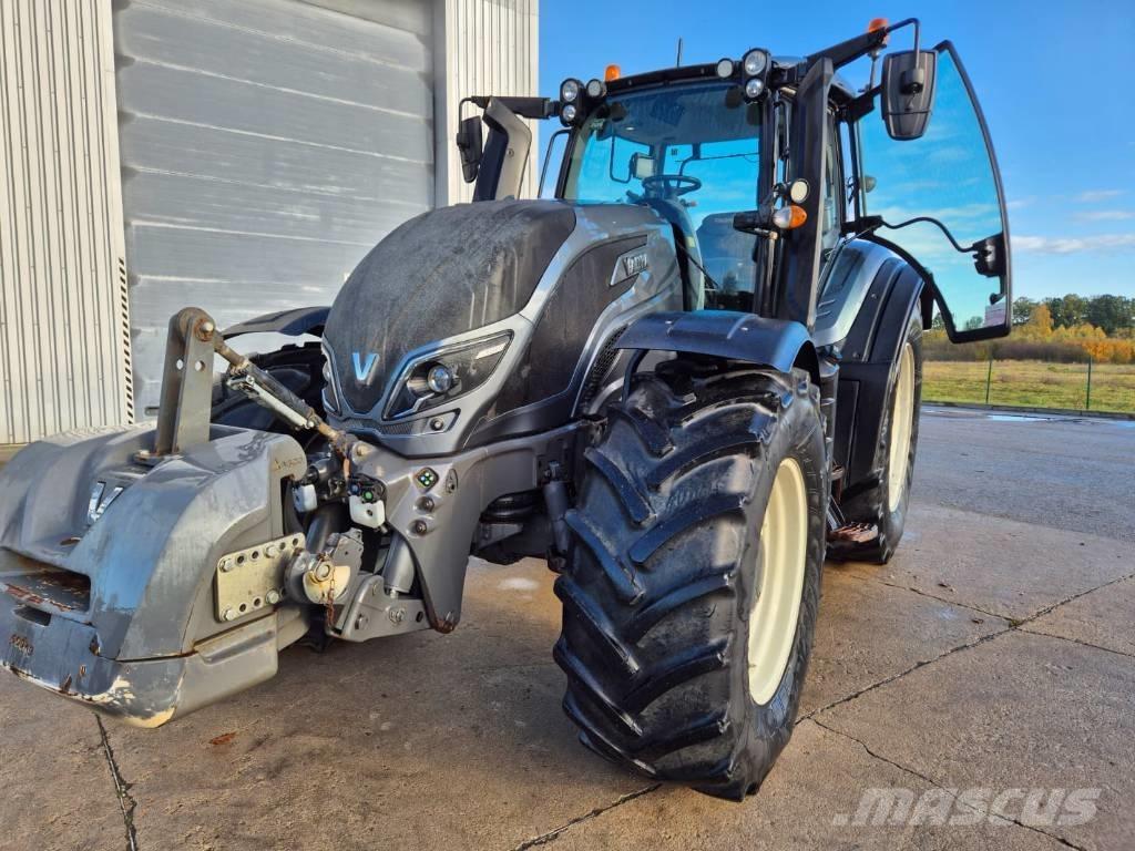 Valtra T 254 Tractors