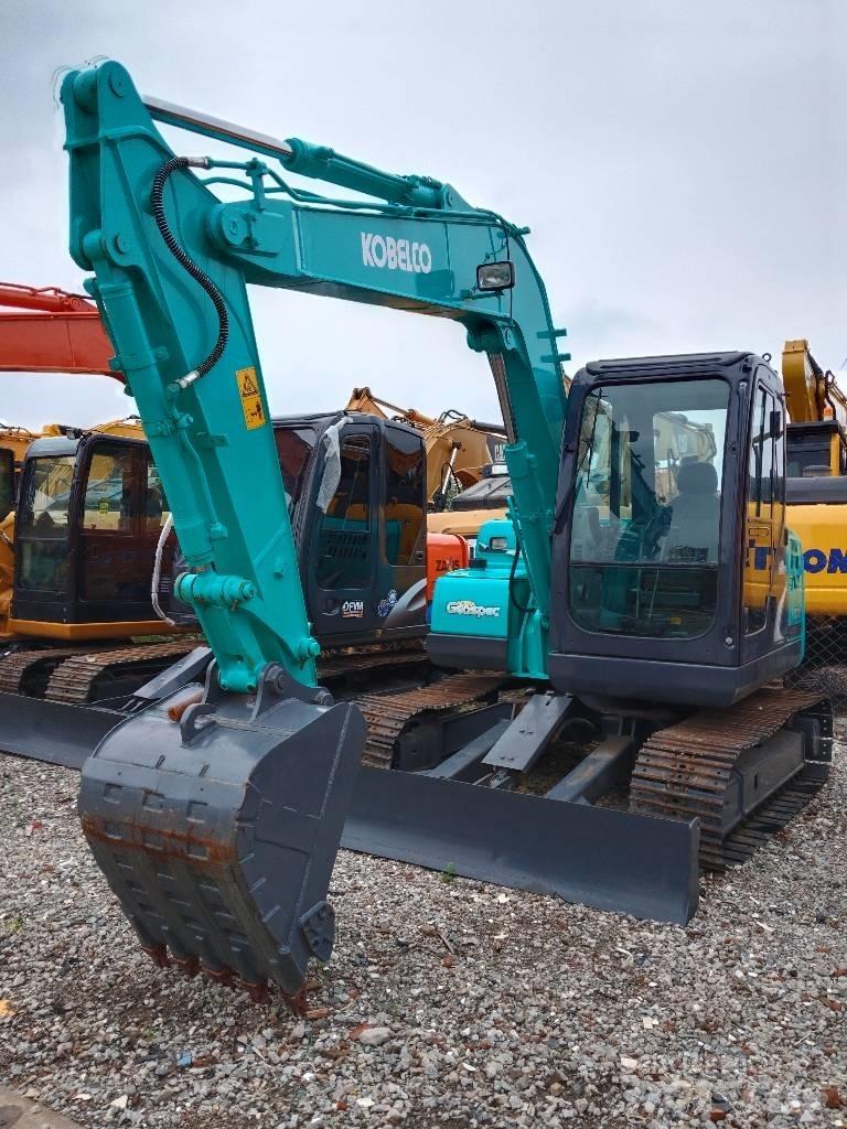 Kobelco SK 75 Crawler excavators