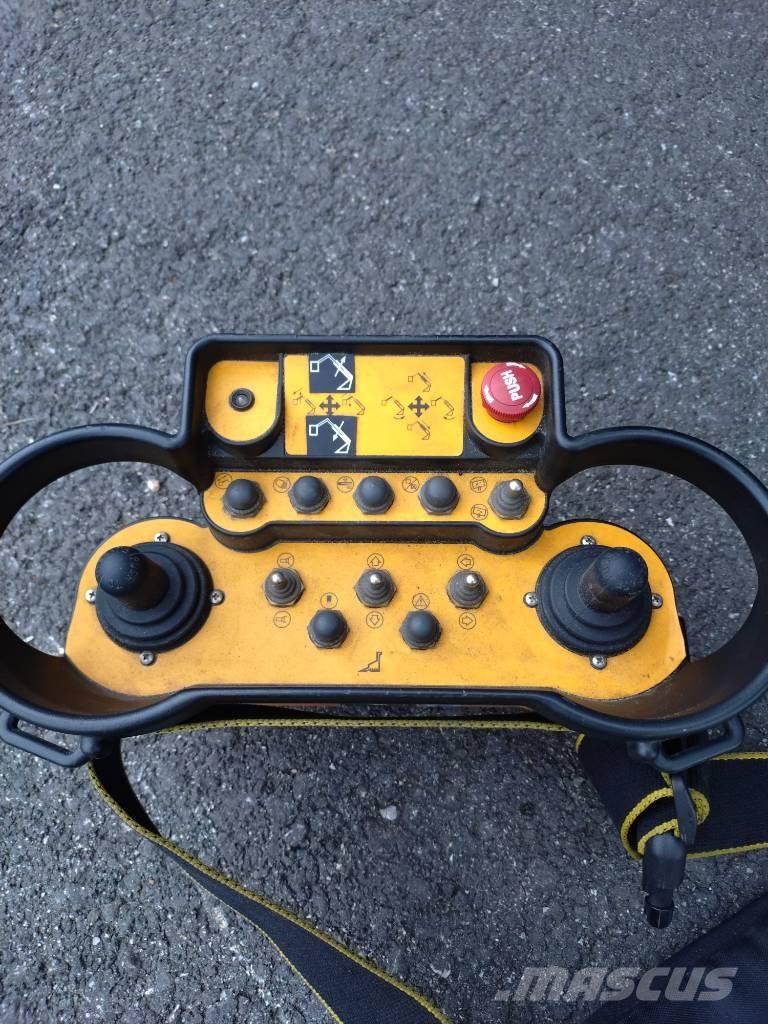 Bronto Bronto S53XTD Truck mounted platforms