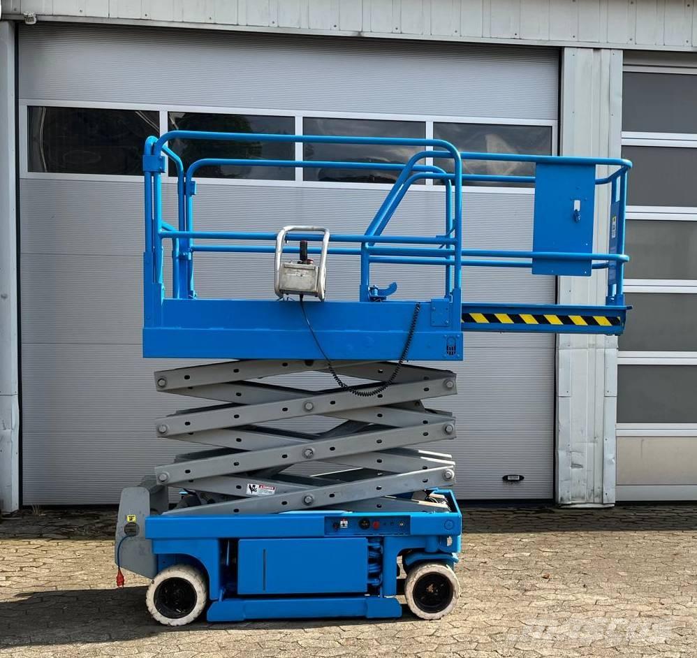 Genie 1930 Scissor lifts