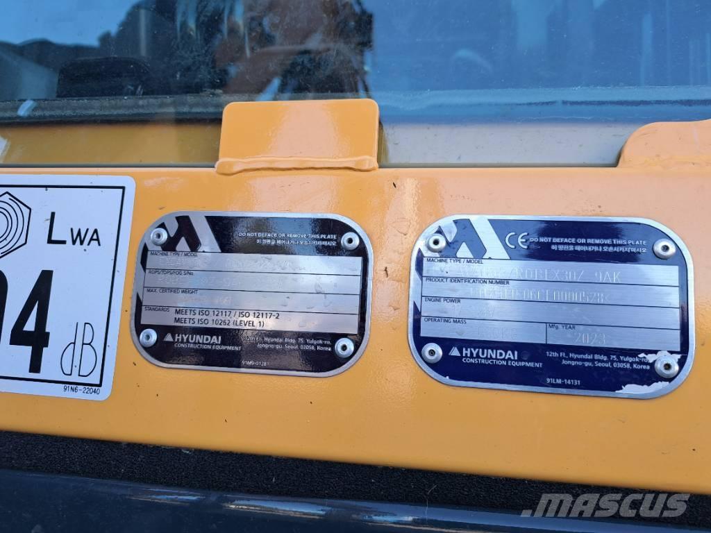 Hyundai R30 Z-9AK Mini excavators < 7t (Mini diggers)