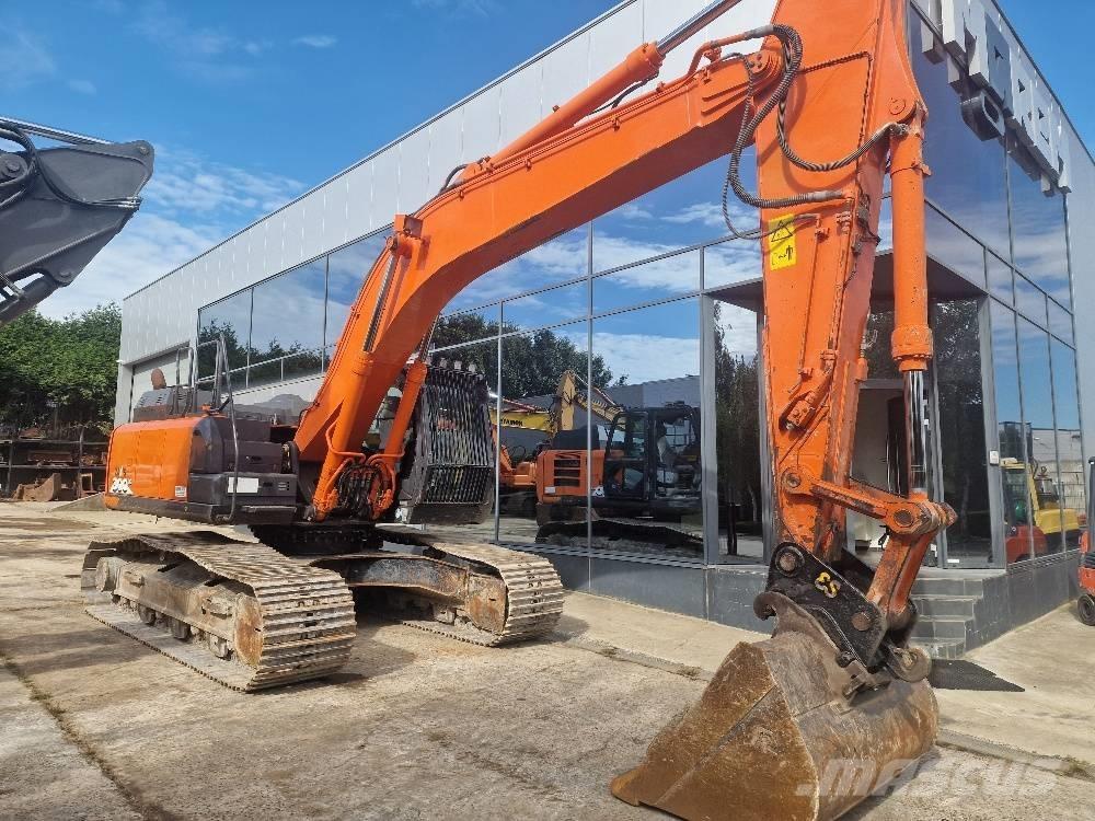 Hitachi ZX300LC-5 Crawler excavators