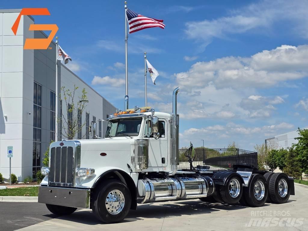 Peterbilt 389 Prime Movers