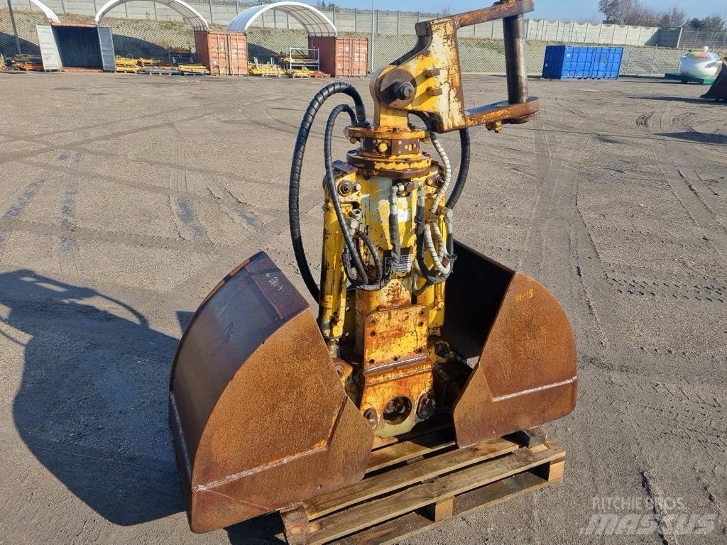 Liebherr 600 MM Grapples