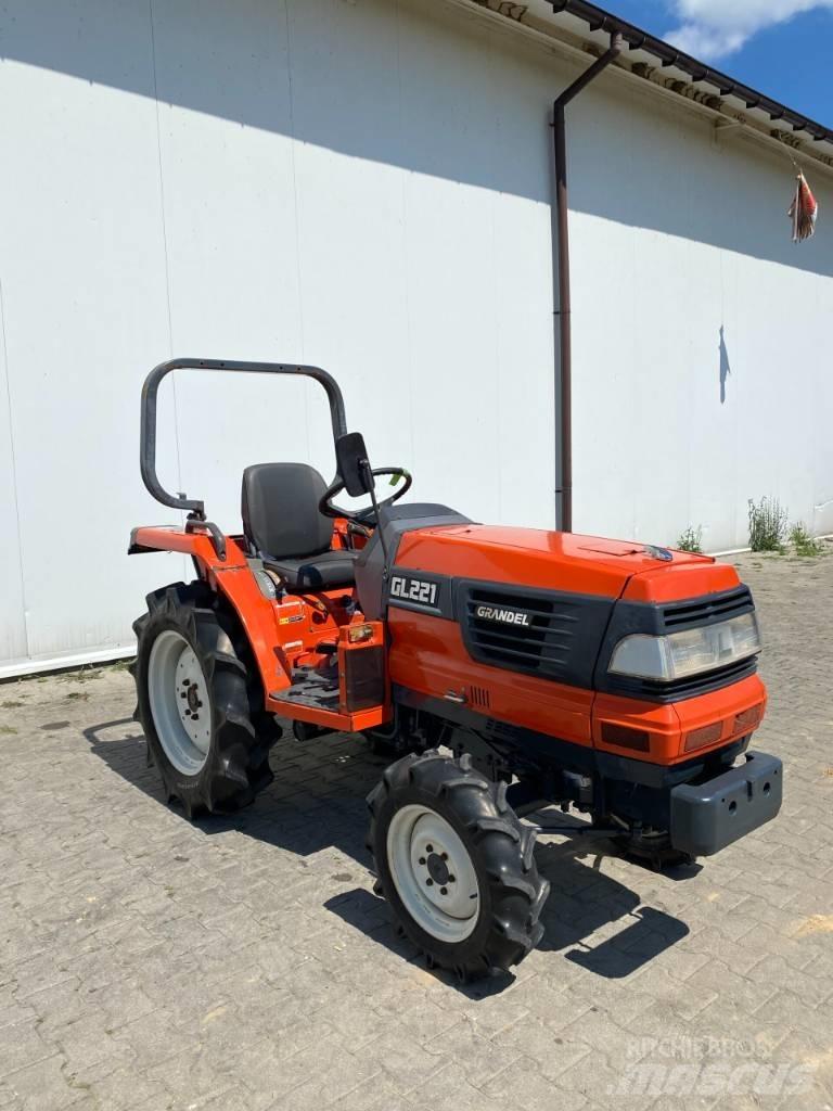 Kubota GL 221 Compact tractors