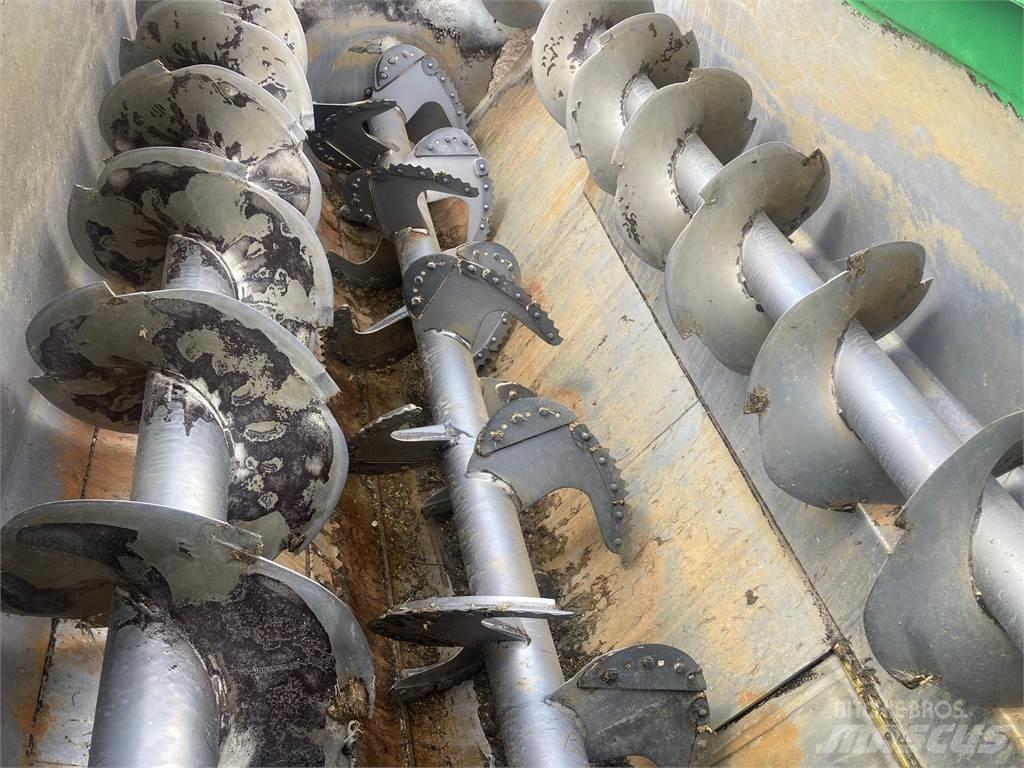 Alimix 9.18 M Feed mixer