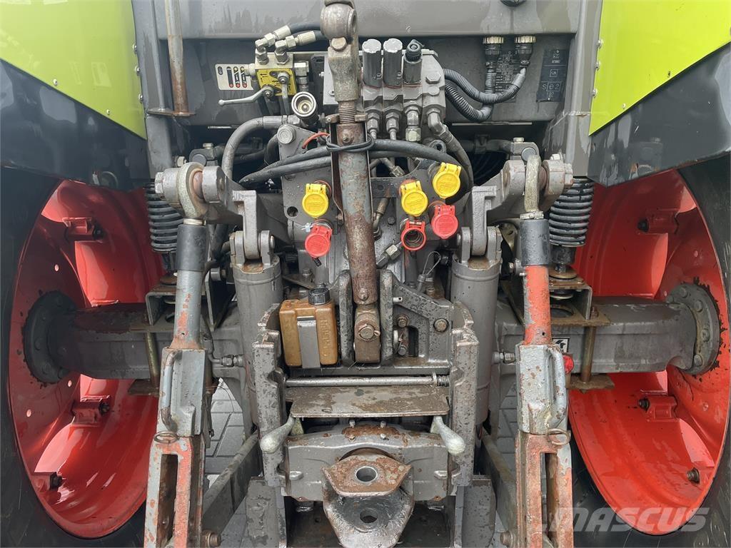 CLAAS ATZ 567 Tractors