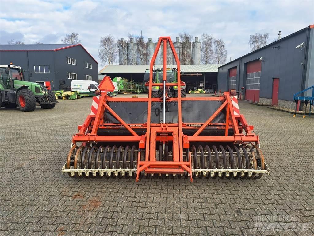 Farmax Spitmachine Power harrows and rototillers