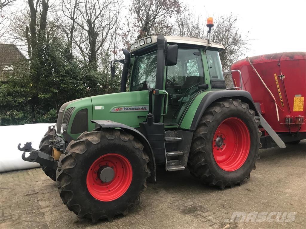 Fendt 411 Com2 Tractors