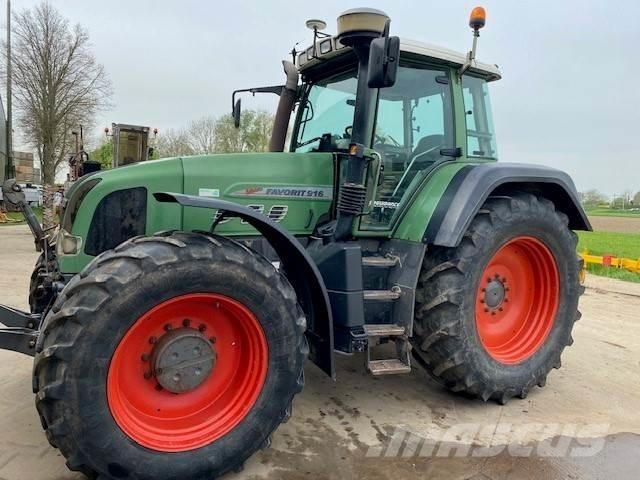 Fendt 916 Tractors