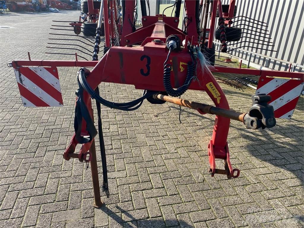 Lely hibiscus 915 Rakes and tedders