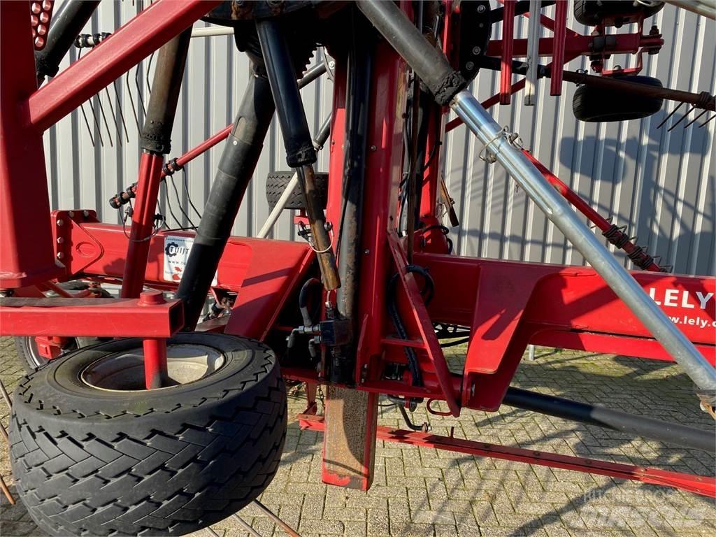 Lely hibiscus 915 Rakes and tedders