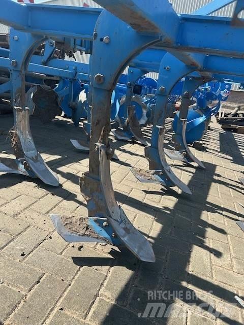 Lemken Karat 9/300 Cultivators
