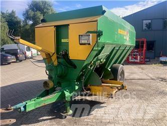 Marmix 15 m3 Feed mixer