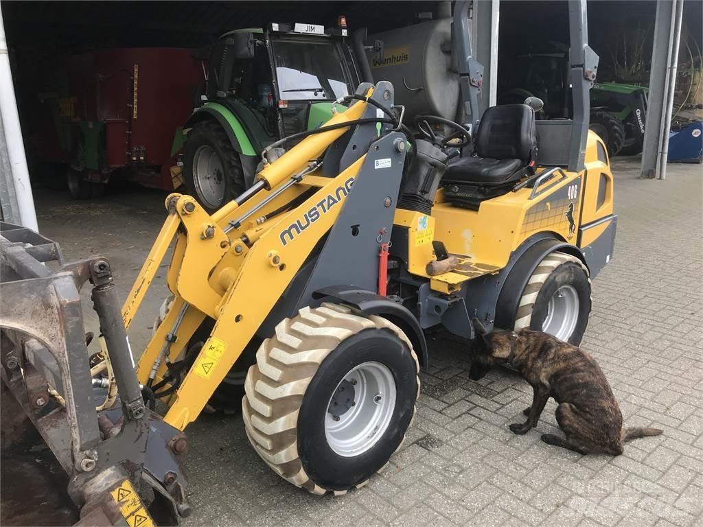 Mustang 406 Front loaders and diggers