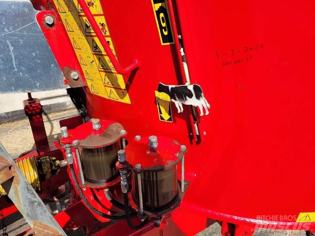 Peecon Biga 17 M3 Feed mixer