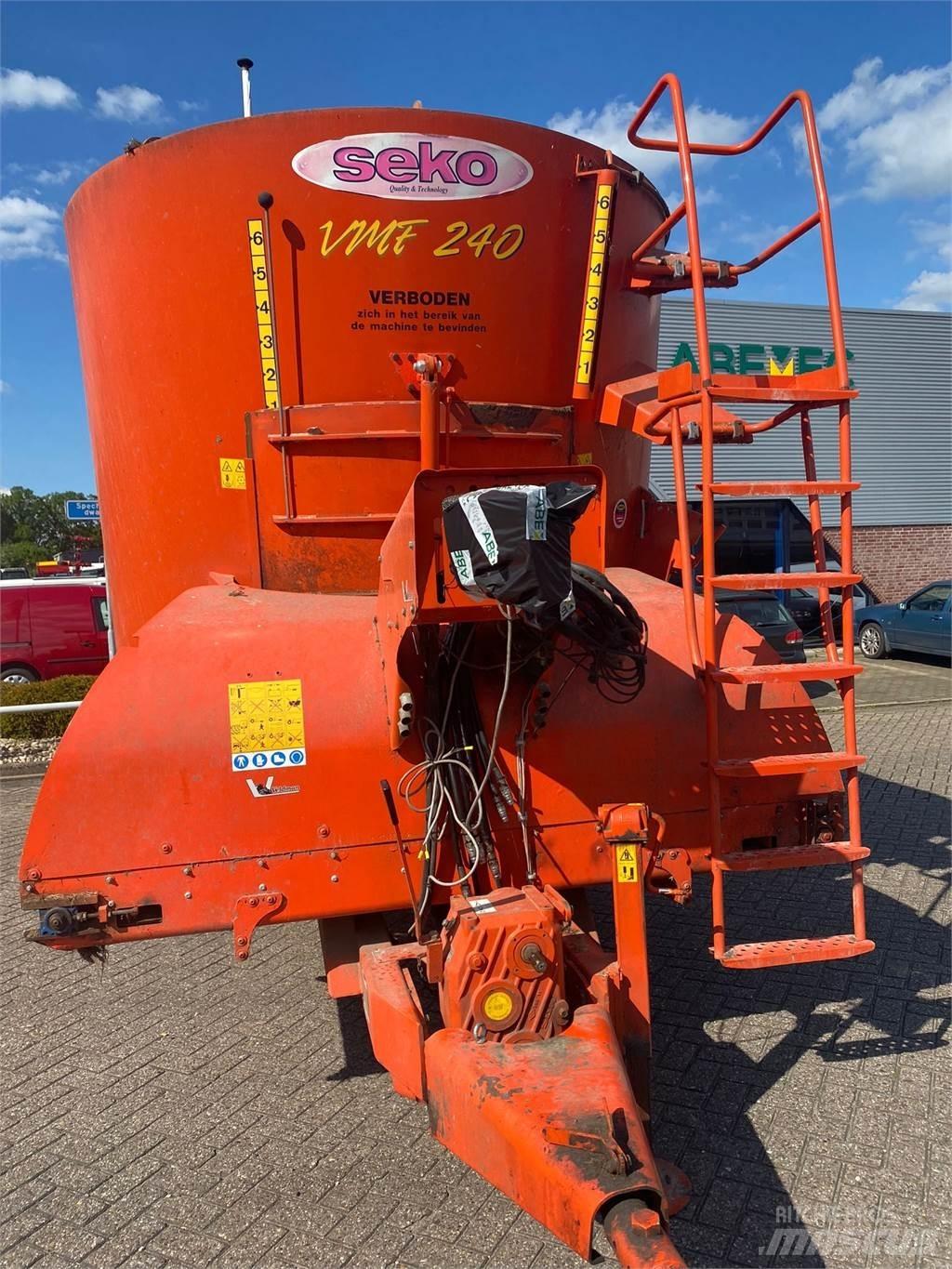 Seko Voermengwagen Feed mixer