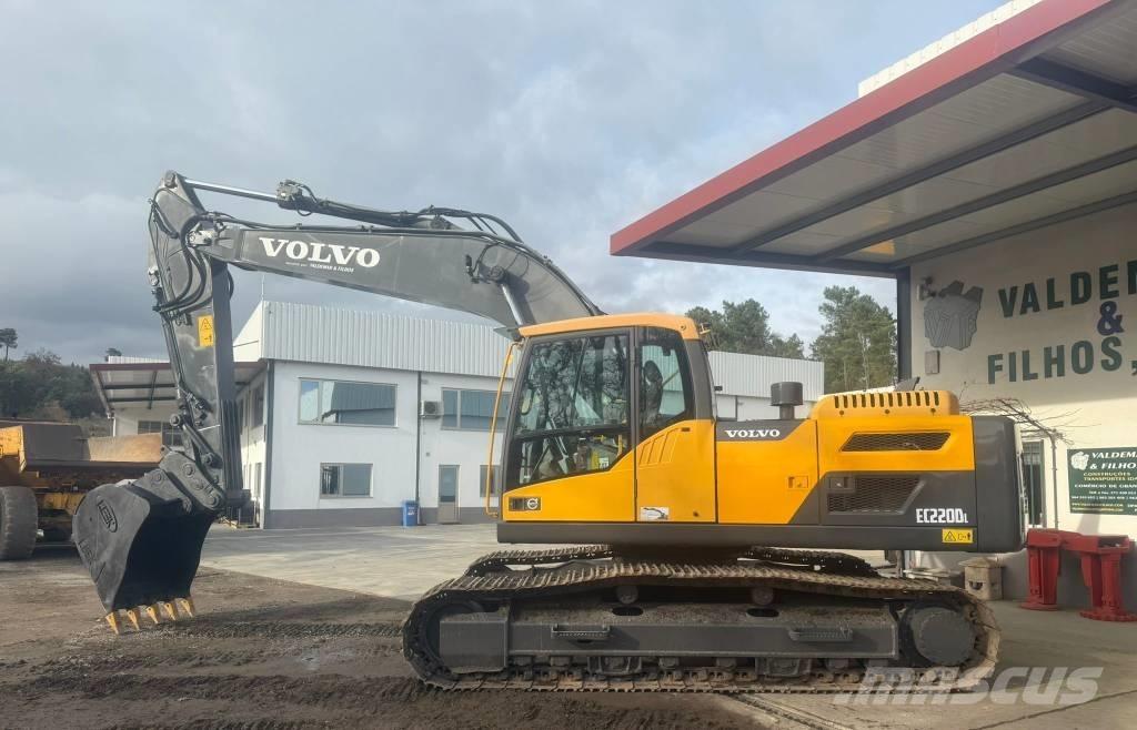 Volvo EC 220 DL Crawler excavators