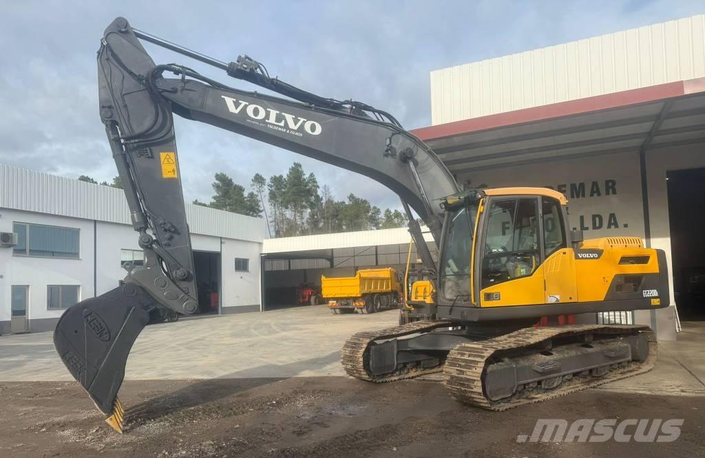 Volvo EC 220 DL Crawler excavators
