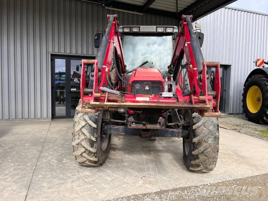 Massey Ferguson 6265 Tractors