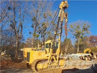 HSW ( Dressta ) SB-60 Pipelayer dozers
