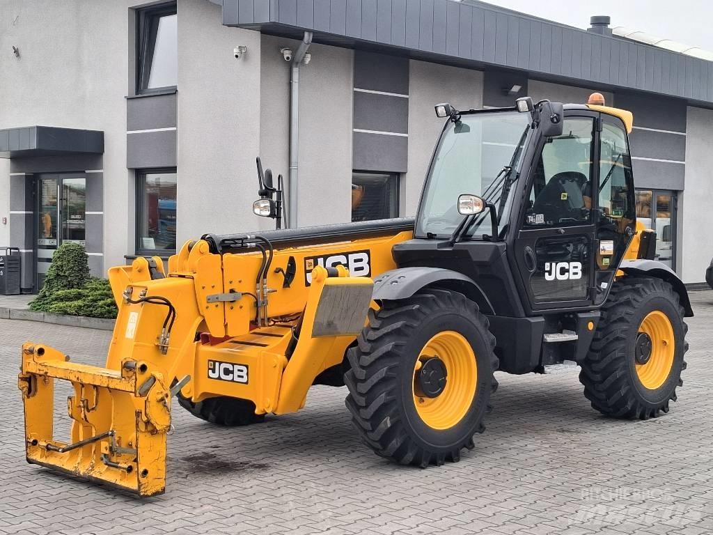 JCB 535-140 Hiviz Telescopic handlers