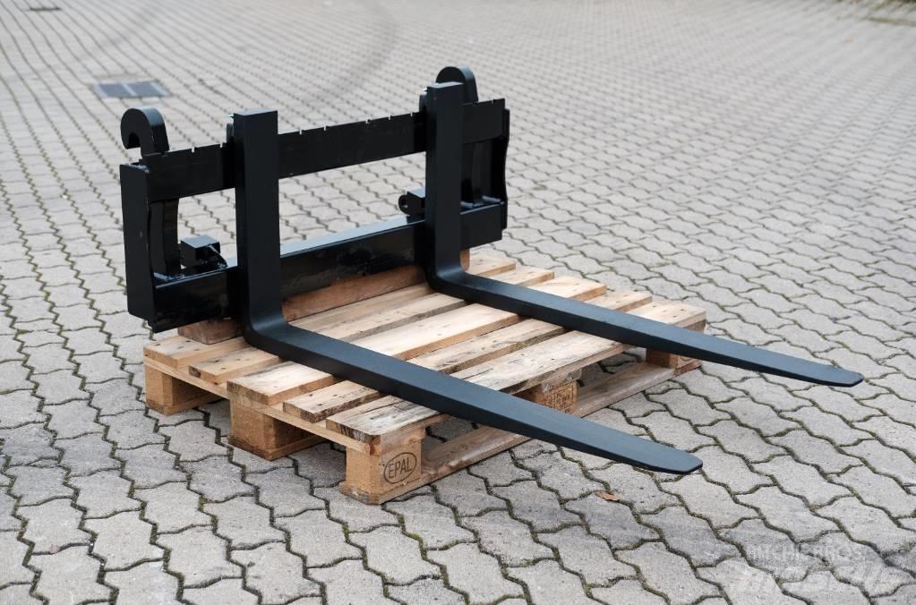  Pallet forks Euro Other tractor accessories