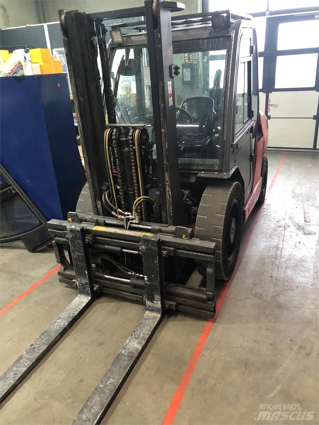 Manitou MSI35T Rough terrain truck