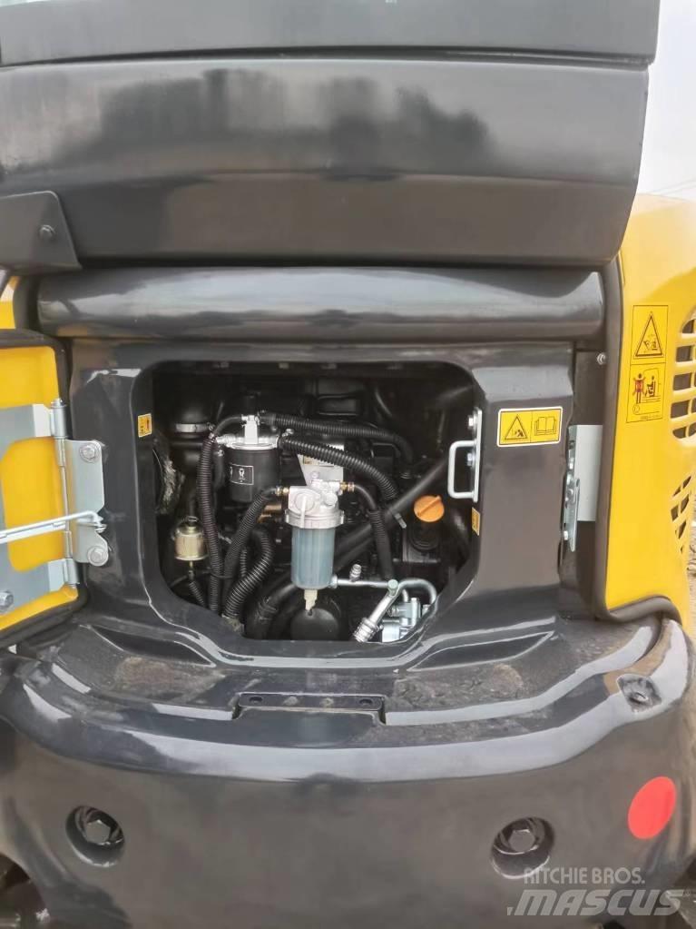 Komatsu PC 35 Mini excavators < 7t (Mini diggers)