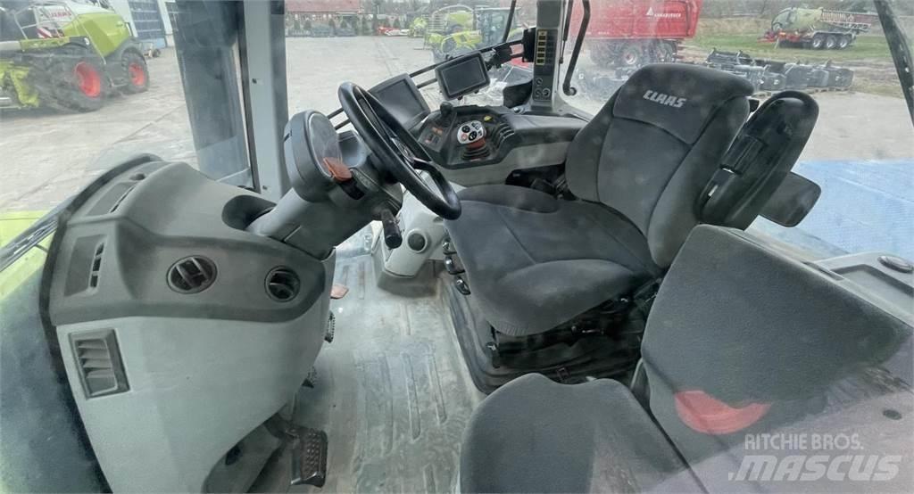 CLAAS Axion 930 Tractors