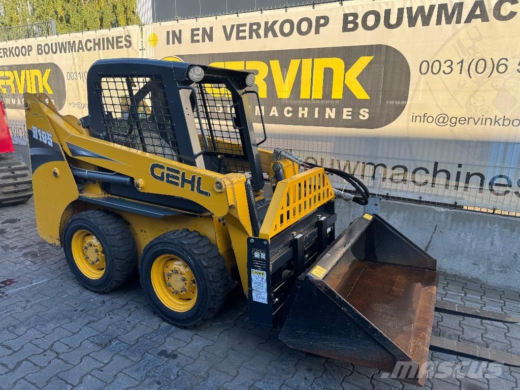 Gehl R105 Skid steer loaders