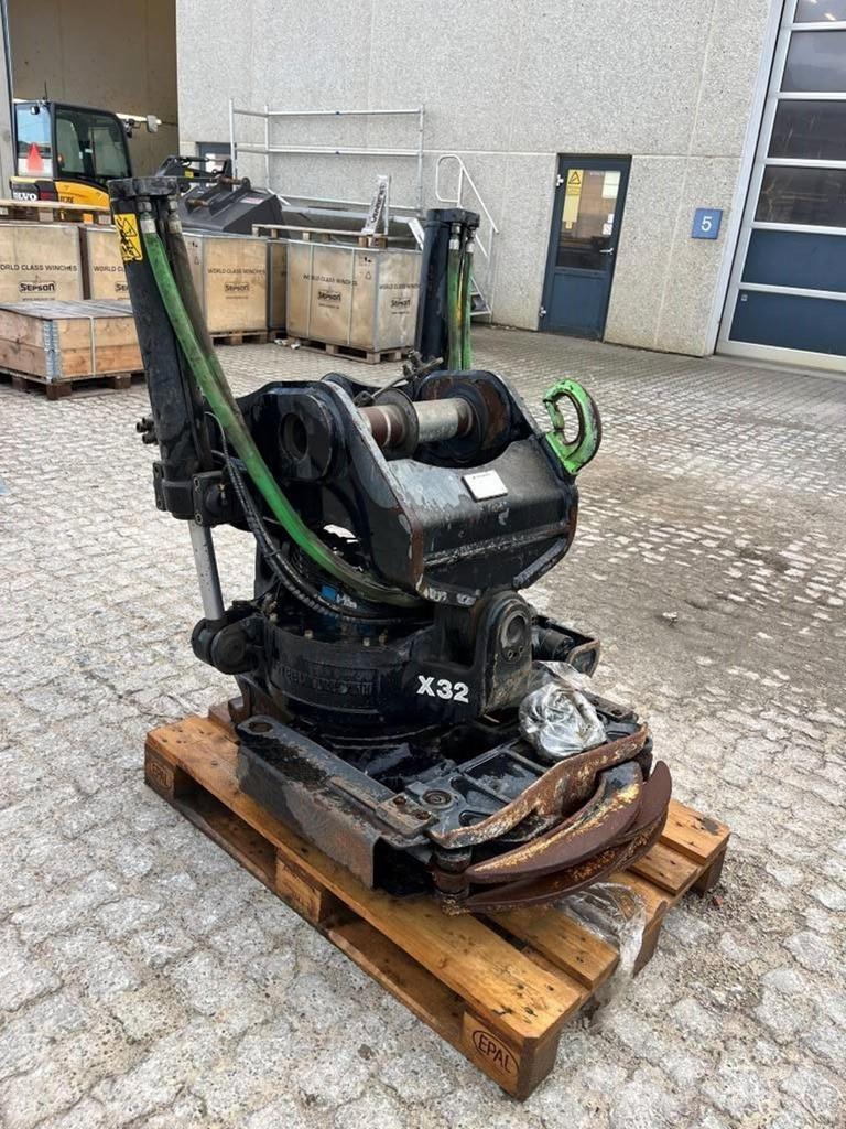 Steelwrist X32 Rotators