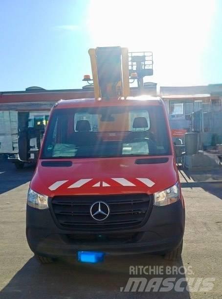 Ruthmann TB290 Truck mounted platforms