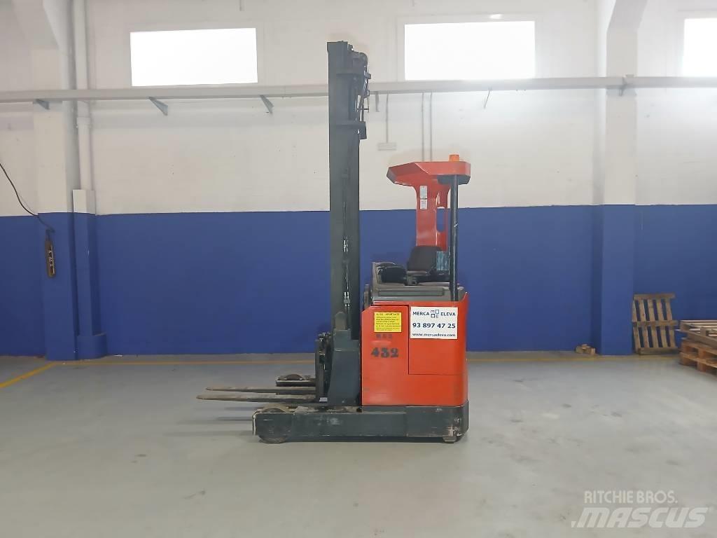 BT RR E 3 Reach truck