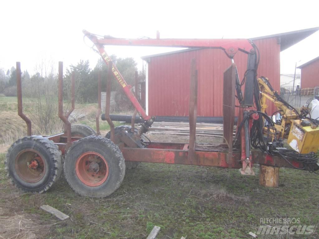 Patu 500 + Metsäkärry Forest trailers