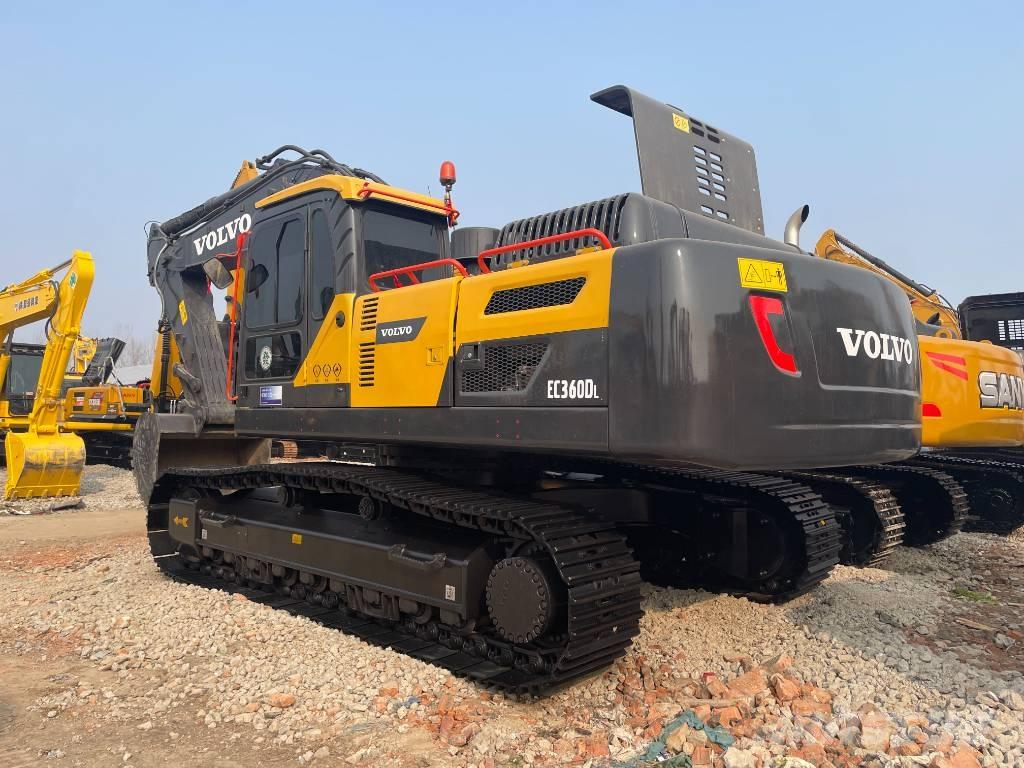 Volvo EC 360 Crawler excavators
