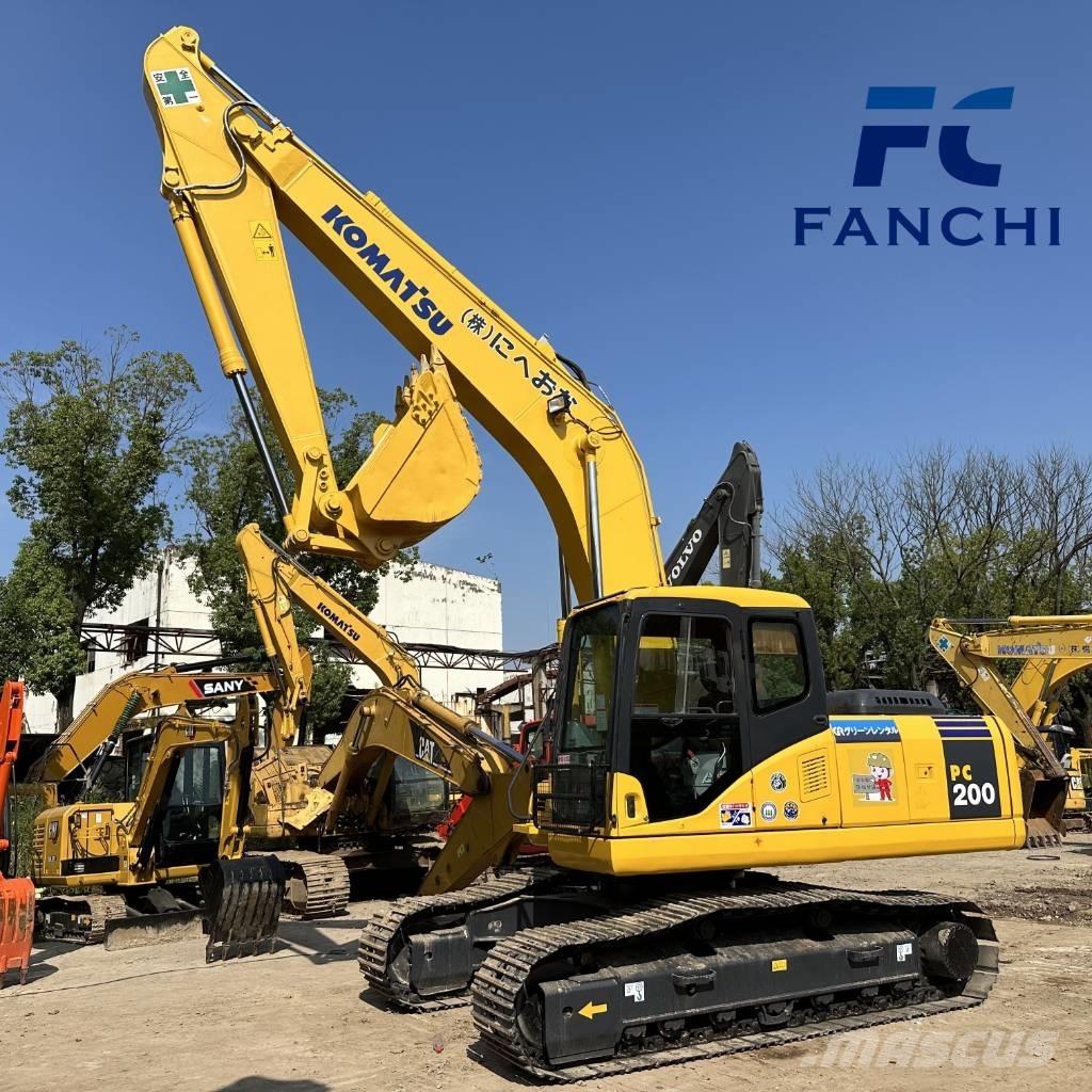 Komatsu PC 200 Crawler excavators