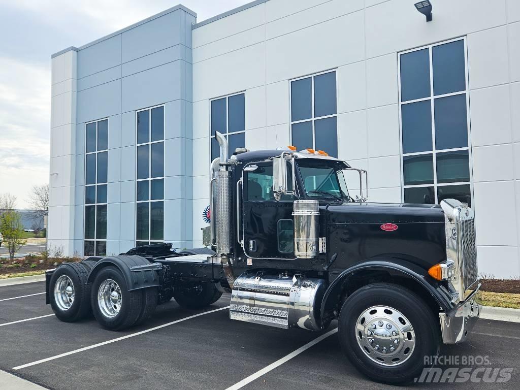 Peterbilt 379 Prime Movers