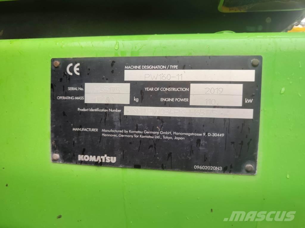 Komatsu PW 160-11 Wheeled excavators