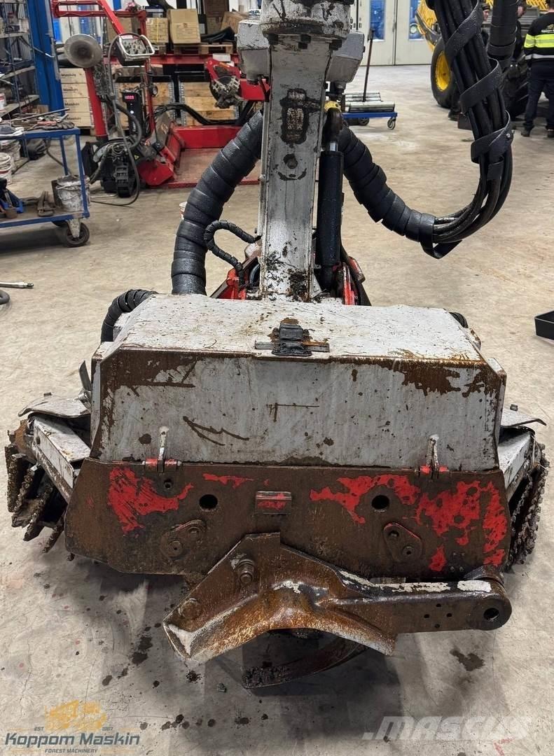 Log Max 6000B Harvester heads