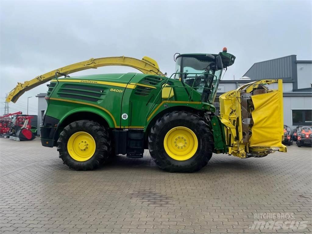 John Deere 8400 i Forage harvesters