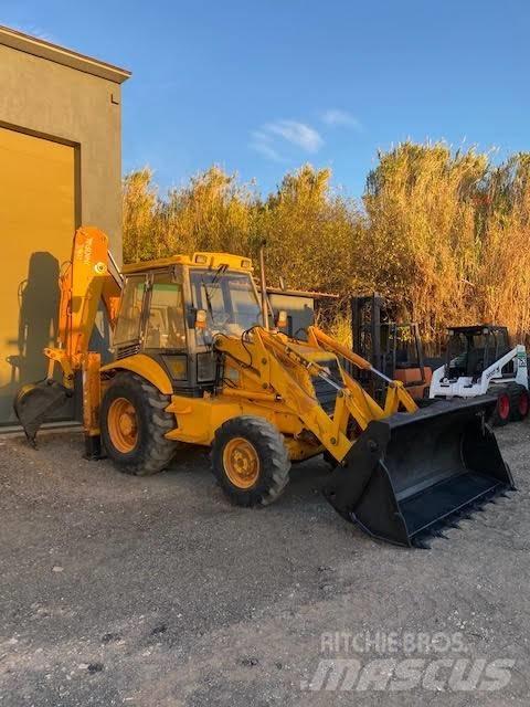 JCB 3 CX Backhoe