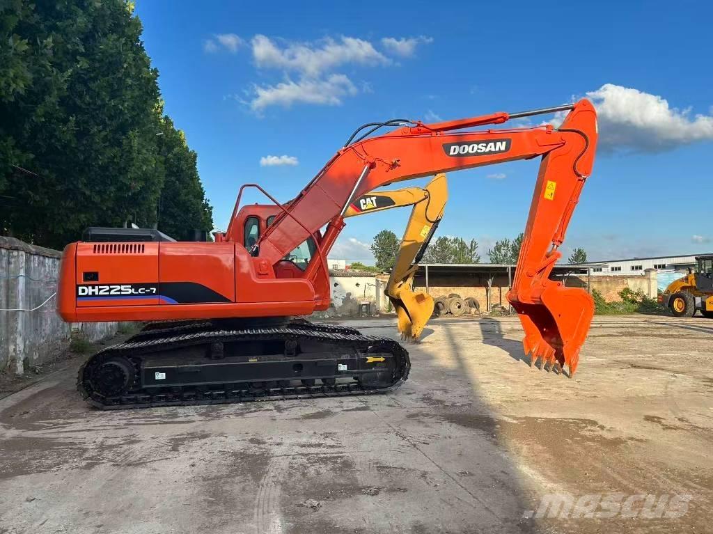 Doosan DH 225 LC-7 Crawler excavators