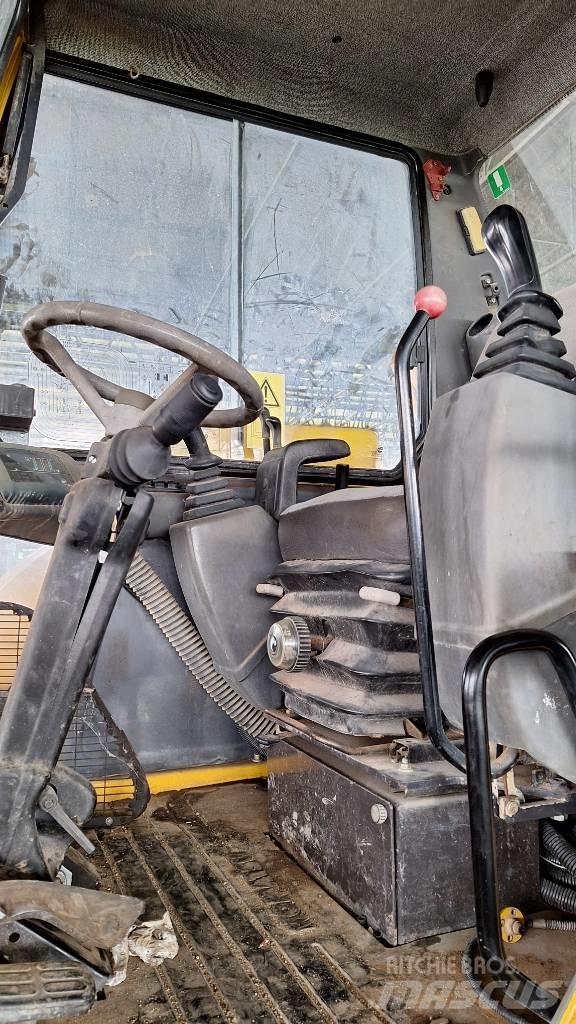Komatsu PW 110 Wheeled excavators