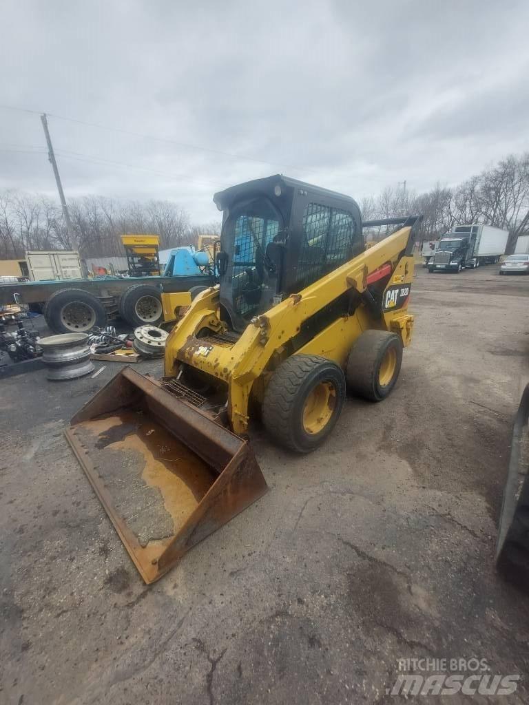 CAT 262D Skid steer loaders