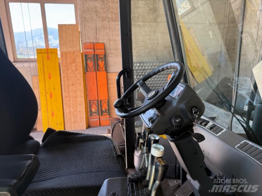 Kalmar DCE 60-6 Diesel trucks
