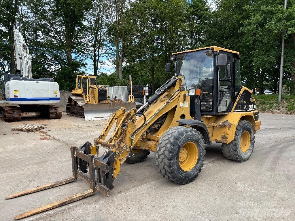 CAT 908 Wheel loaders