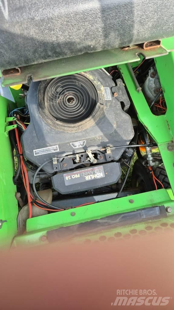 Avant 220 Multi-purpose loaders